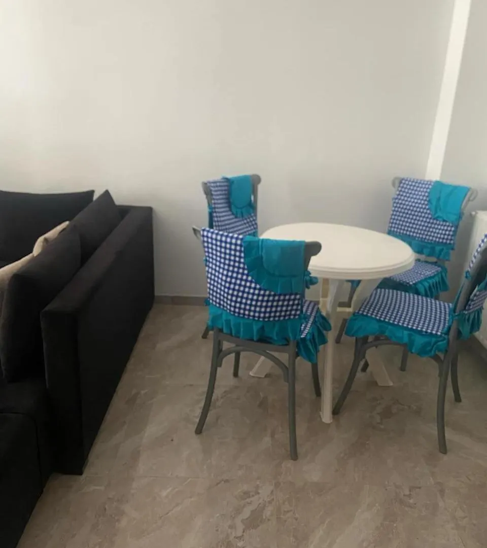 Apartment El Wahat Tunis Appartment شقة مفروشة حي الواحات تونس Tunisia