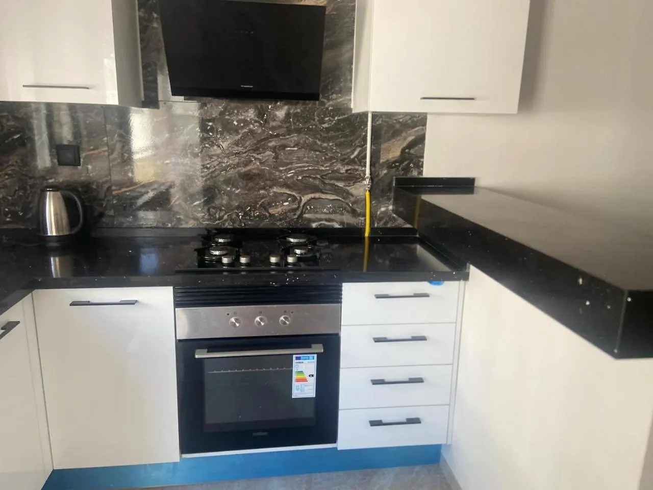 Apartment El Wahat Tunis Appartment شقة مفروشة حي الواحات تونس